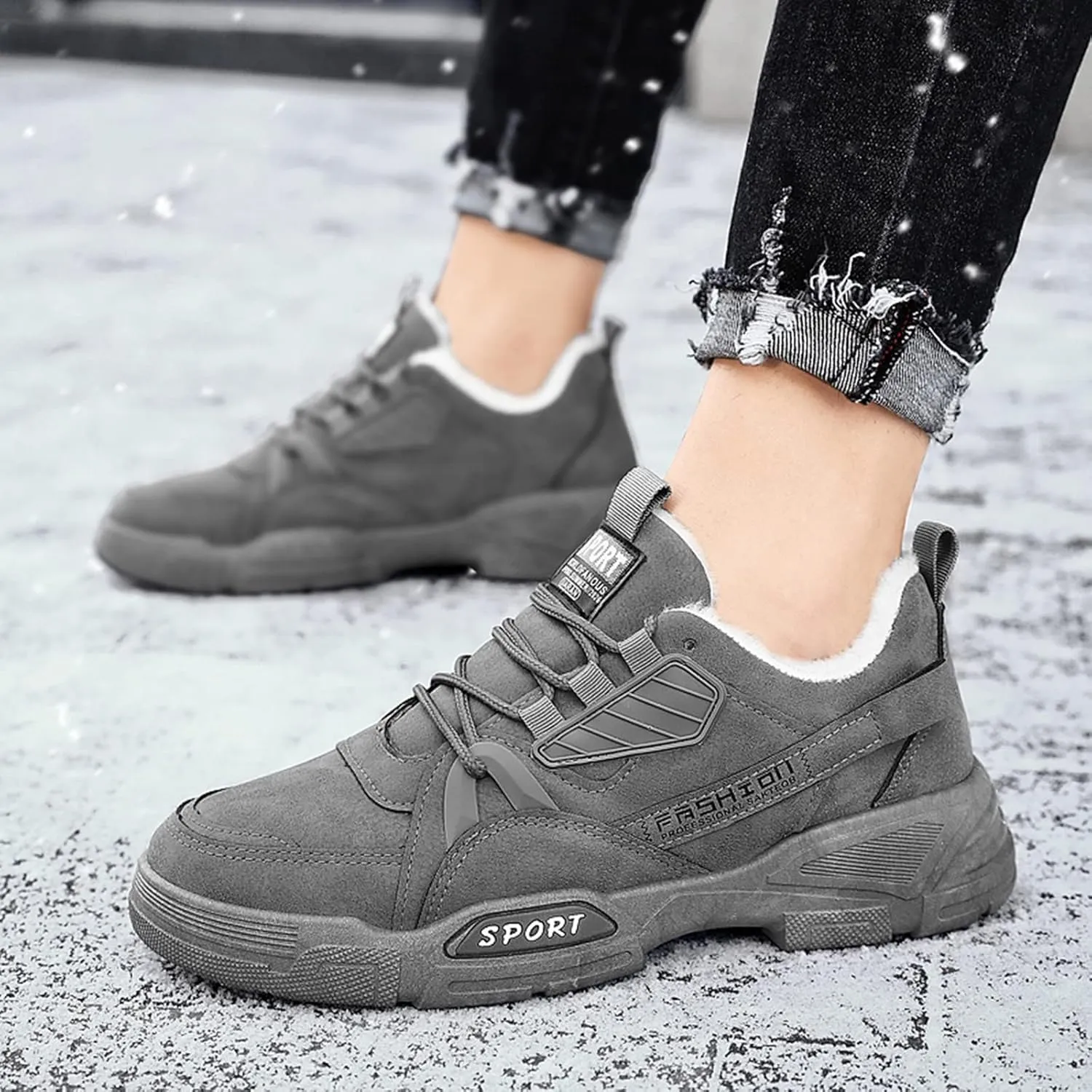 Men Slip on Walking Shoes Comfortable Winter Warm Faux Furry Lined Hiking Shoes Memory Foam Breathable Lightweight Fashion Sneakers Non Slip Travel Jogging Training Gym Shoes Wide Width