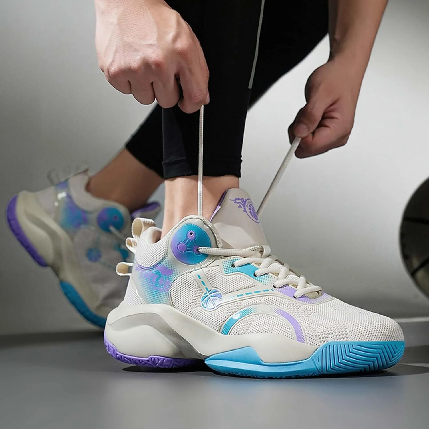 Mens Basketball Shoes Lace Up Mid Basketball Shoes Anti Slip High Elastic Running Shoes Lightweight Soft Sneakers Wear-Resistant Durable Casual Athletic Shoes Outdoor Travel Shoes
