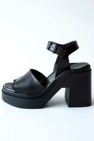 Nelio Platform Sandal