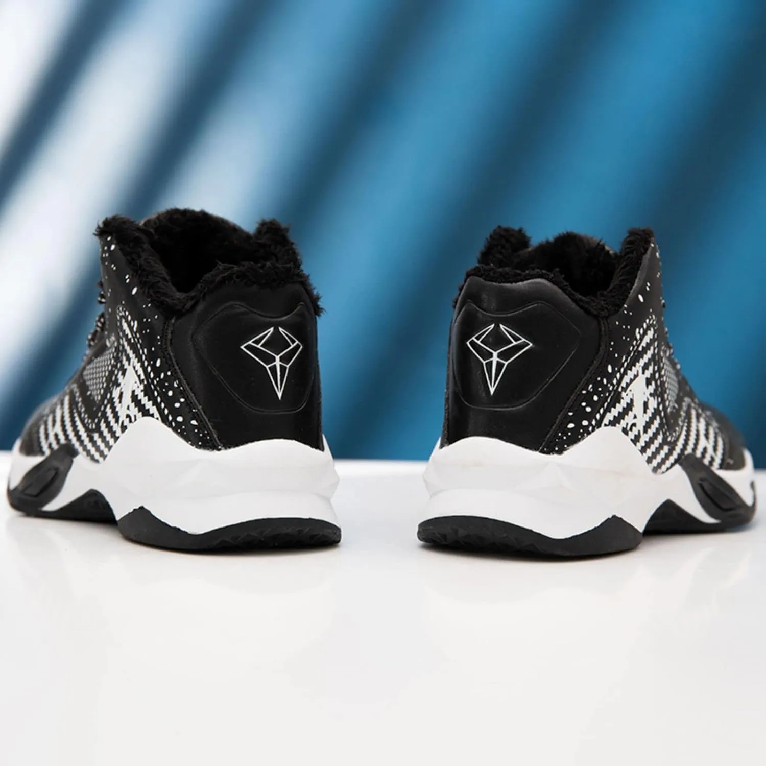 New Plush Fashion Children's Basketball Shoes