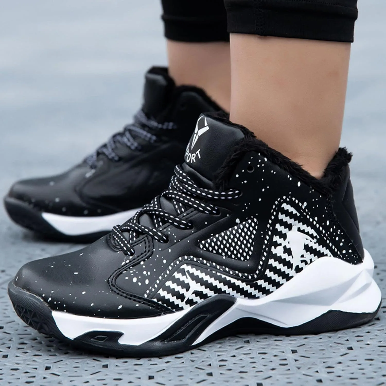 New Plush Fashion Children's Basketball Shoes