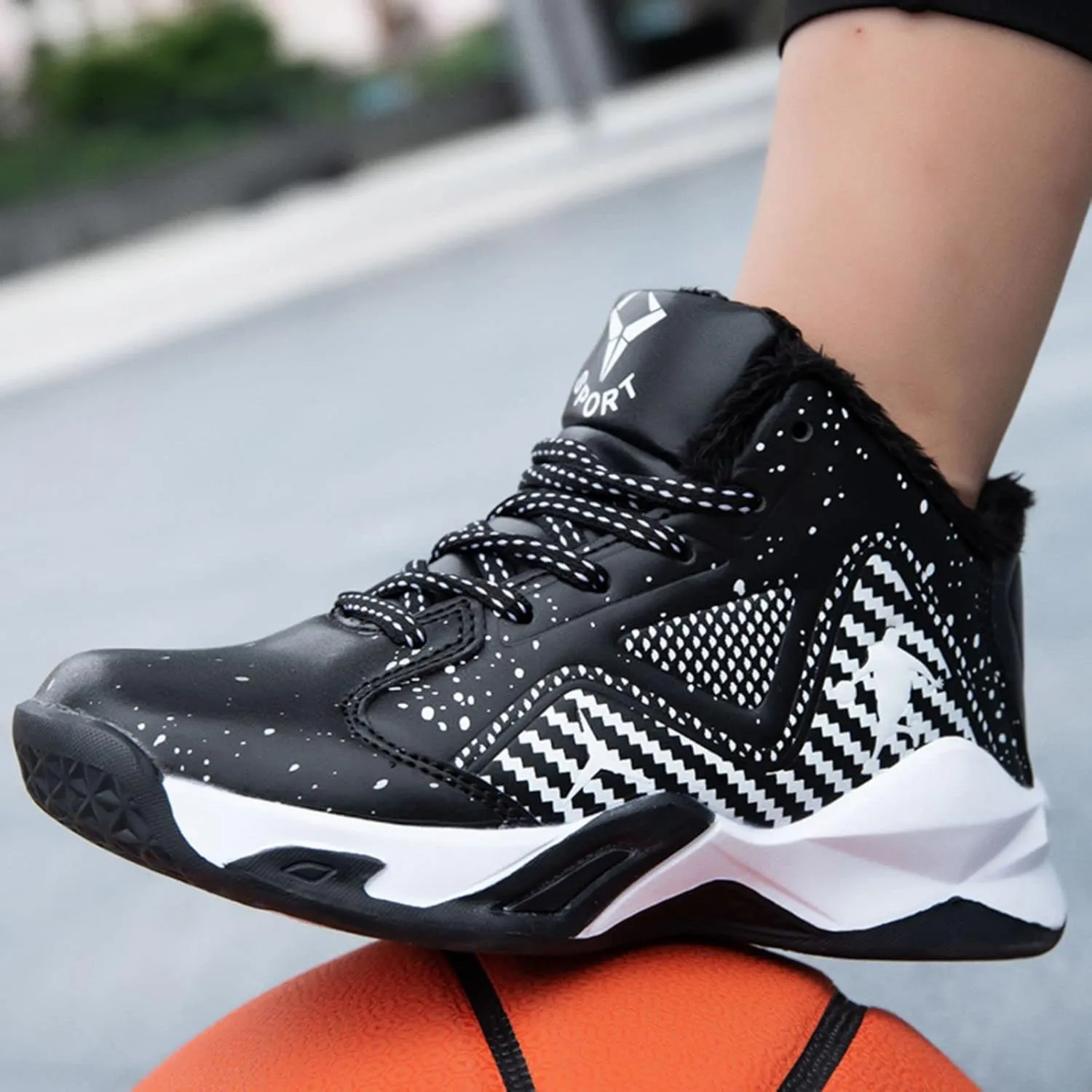 New Plush Fashion Children's Basketball Shoes