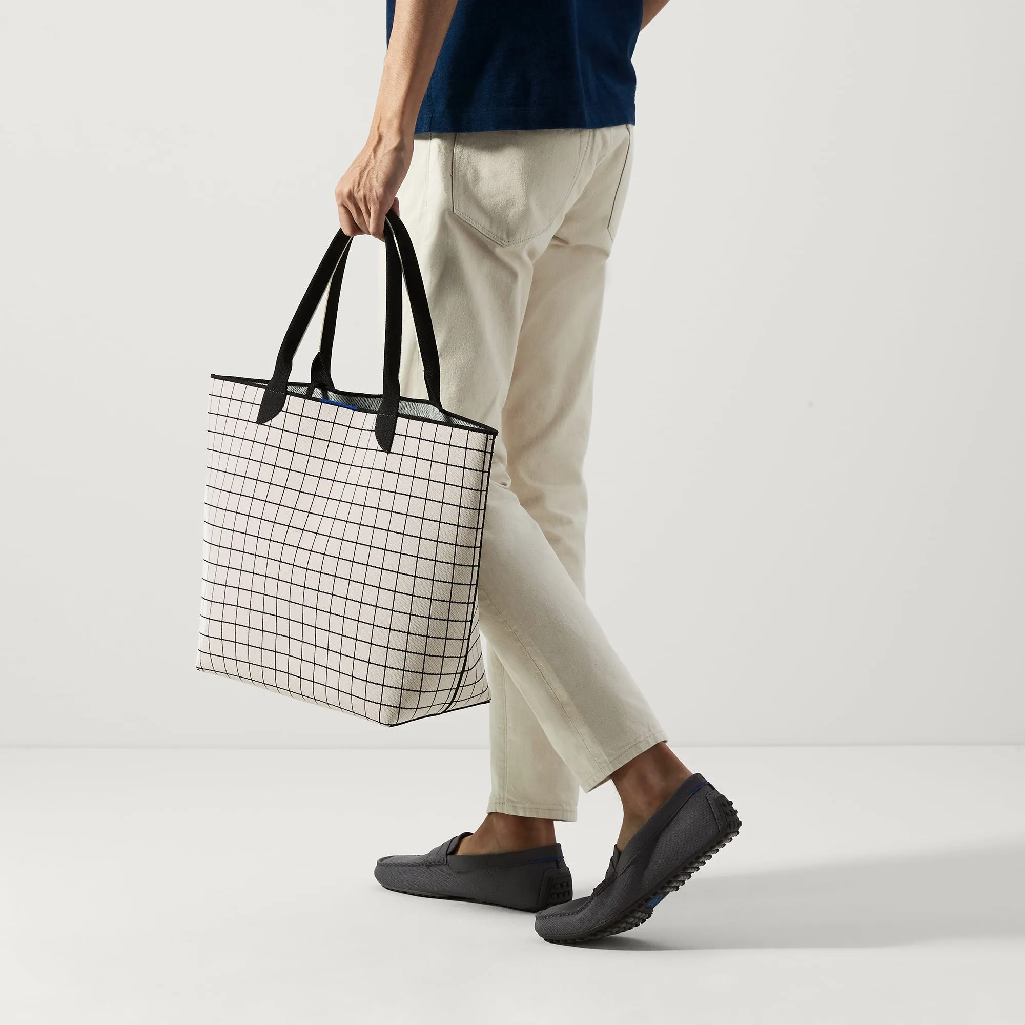 The Lightweight Tote - White Windowpane