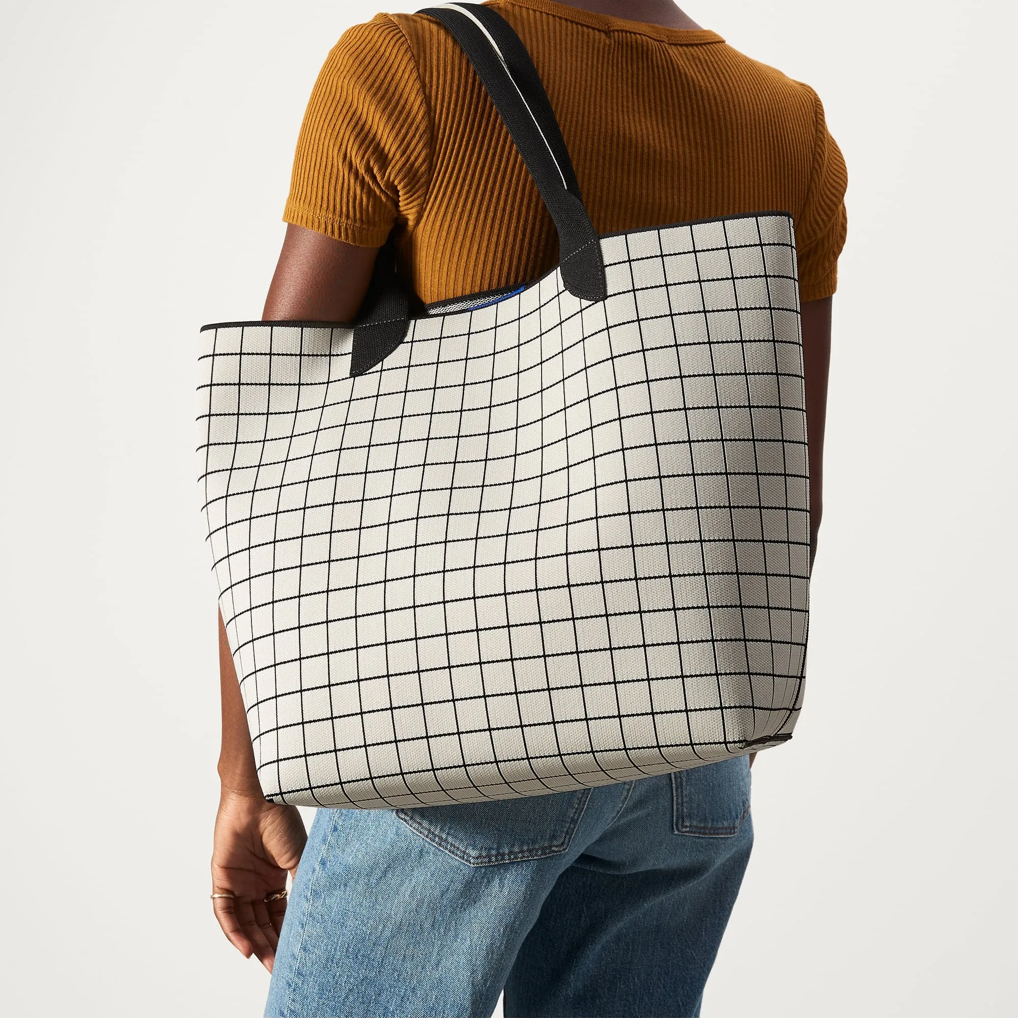 The Lightweight Tote - White Windowpane
