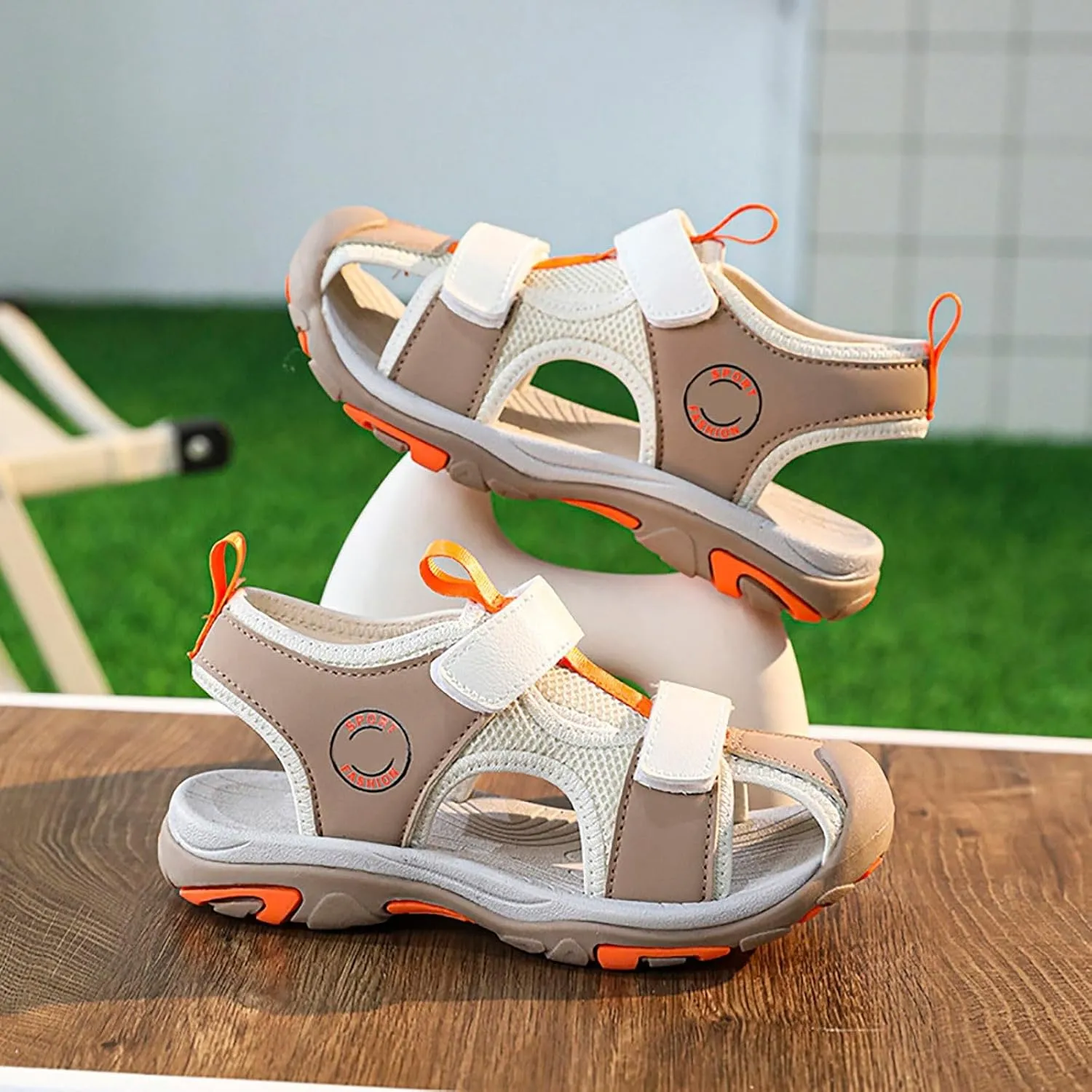 Walking Shoes for Boys Girls Boy Shoes Comfortable Soft Sole Closed Toe Sandals Fashionable Thick Sole Beach Sandals